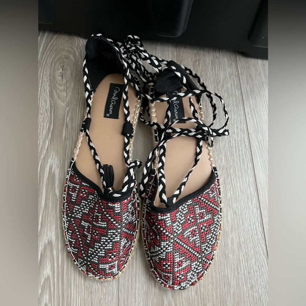 David Aaron Lace Up Espadrille size 9